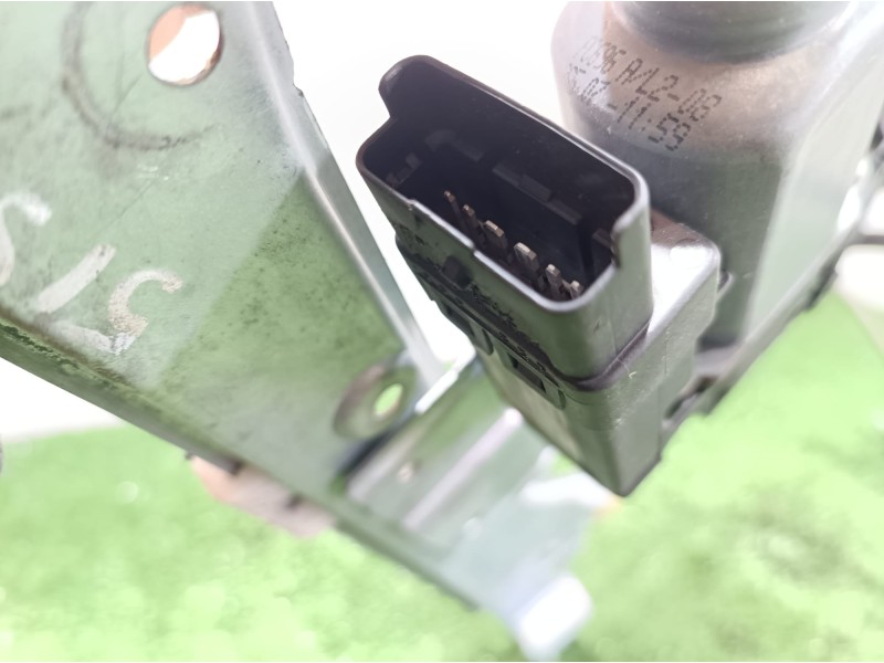 Recambio de elevalunas delantero izquierdo para renault clio iii 20 aniversario referencia OEM IAM 8200291148 8200291148 8200291