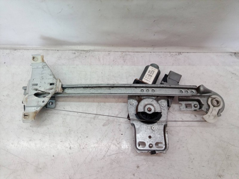 Recambio de elevalunas trasero izquierdo para peugeot 307 (s1) xr referencia OEM IAM 400585 400585 400585