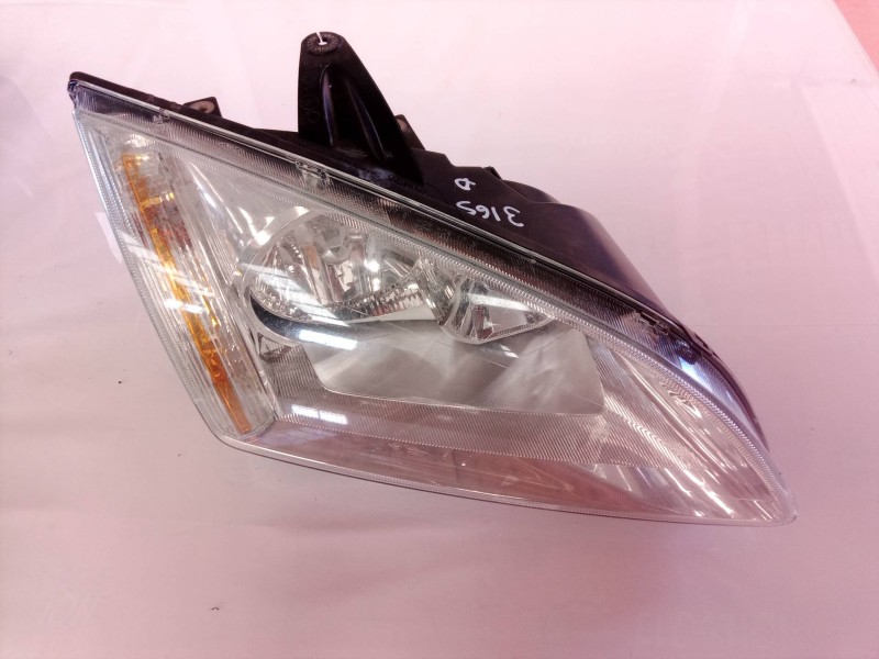 Recambio de faro delantero para ford focus berlina (cap) ghia referencia OEM IAM 4M5113K060AA 4M5113K060AA 4M5113K060AA