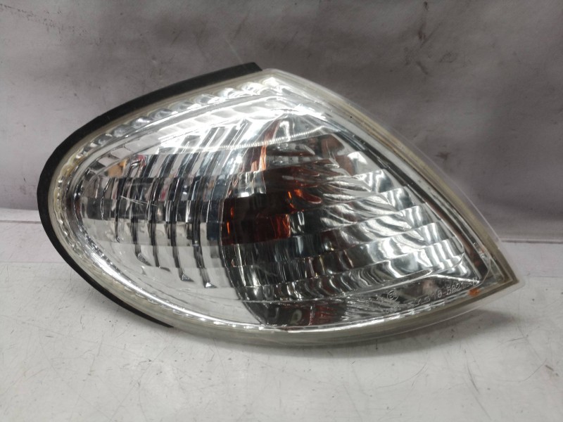 Recambio de piloto delantero derecho para nissan almera (n16/e) acenta referencia OEM IAM 185821B  