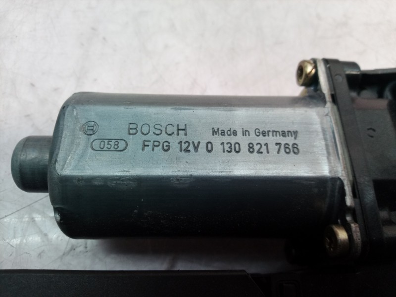 Recambio de motor elevalunas delantero derecho para peugeot 307 (s1) xr referencia OEM IAM 9634457480 9634457480 9634457480