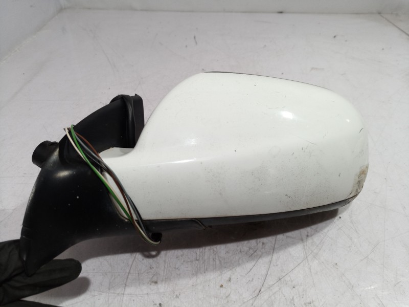 Recambio de retrovisor izquierdo para peugeot 307 (s1) xr referencia OEM IAM   