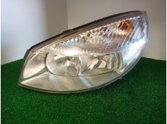 Recambio de faro izquierdo para renault scenic ii referencia OEM IAM 15810300 15810300 15810300