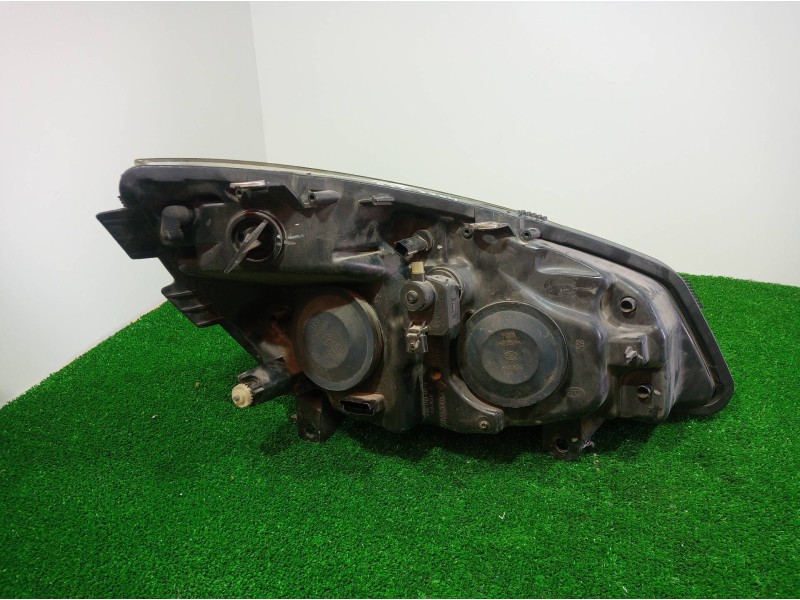 Recambio de faro izquierdo para renault scenic ii referencia OEM IAM 15810300 15810300 15810300