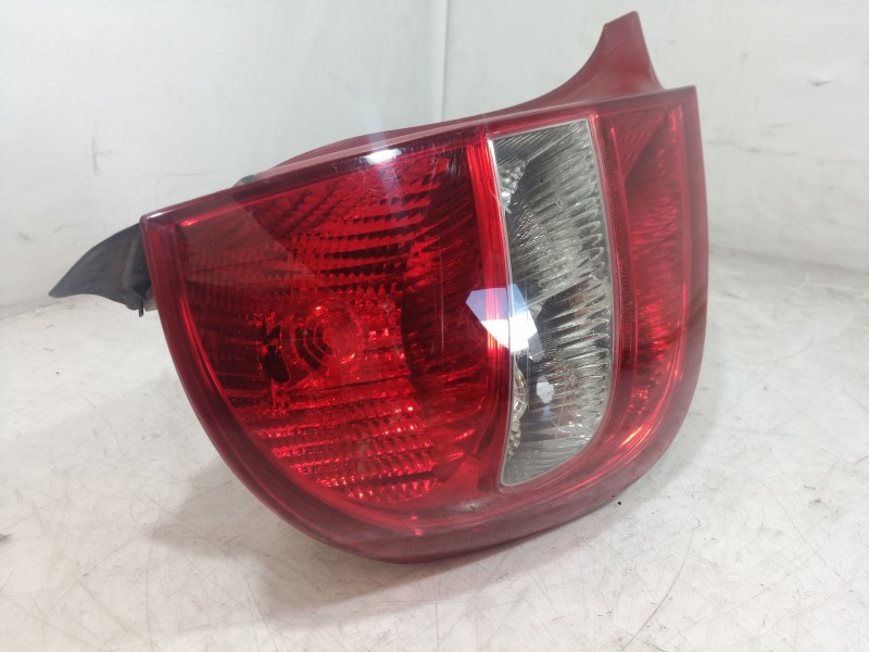 Recambio de piloto trasero izquierdo para citroën c5 berlina 2.0 hdi premier referencia OEM IAM   