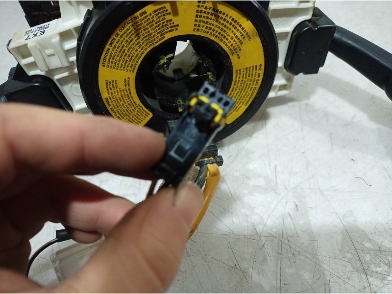 Recambio de mando multifuncion para ssangyong kyron 200 xdi premium 4wd referencia OEM IAM Y2206083AA Y2206083AA Y2206083