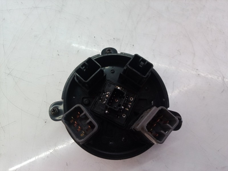 Recambio de mando retrovisor para ssangyong kyron 200 xdi premium 4wd referencia OEM IAM 8550109060 8550109060 8550109060