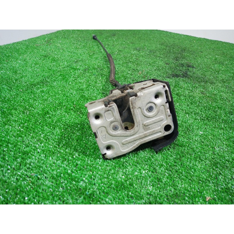 Recambio de cerradura puerta delantera derecha para renault clio ii fase ii (b/cb0) authentique confort referencia OEM IAM 82003