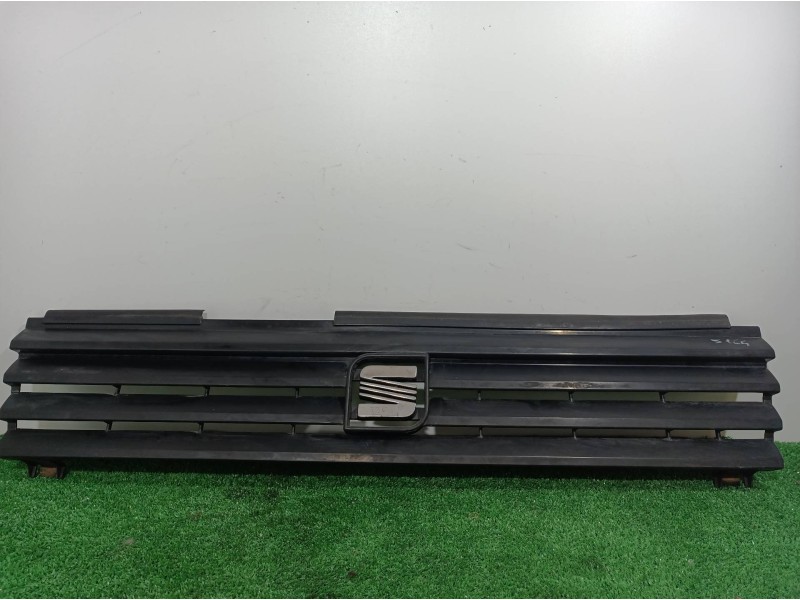 Recambio de rejilla delantera para seat ibiza comfort referencia OEM IAM   