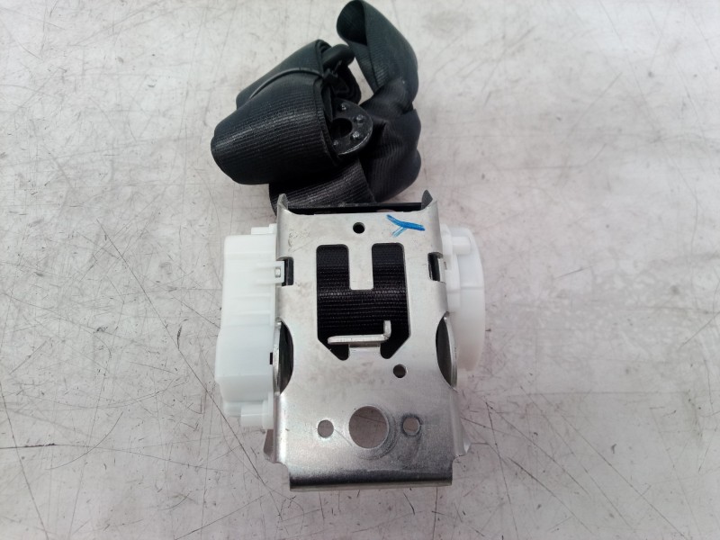 Recambio de cinturon seguridad trasero derecho para skoda fabia (5j2 ) monte carlo referencia OEM IAM 33035173 33035173 33035173