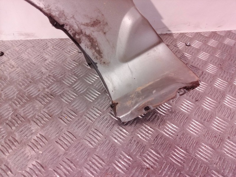 Recambio de aleta delantera derecha para ford mondeo ber. (ca2) referencia OEM IAM   