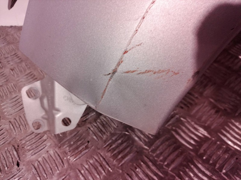 Recambio de aleta delantera izquierda para ford mondeo ber. (ca2) referencia OEM IAM   