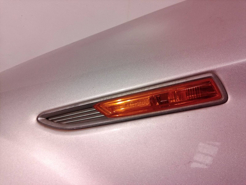 Recambio de aleta delantera izquierda para ford mondeo ber. (ca2) referencia OEM IAM   