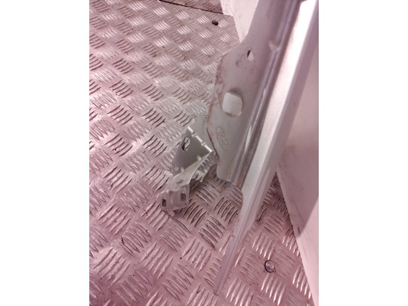 Recambio de aleta delantera izquierda para ford mondeo ber. (ca2) referencia OEM IAM   