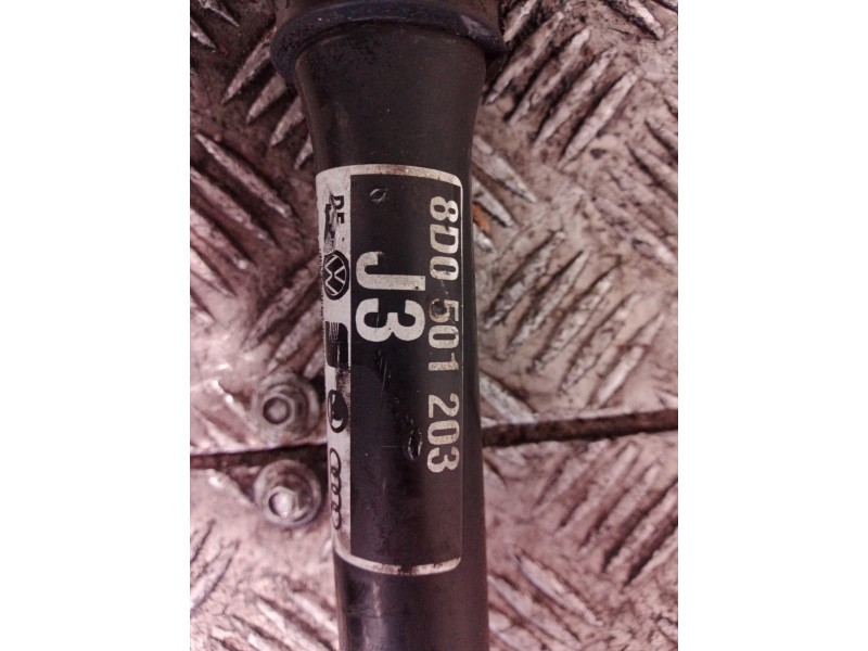 Recambio de transmision trasera derecha para audi rs4 avant (b5) rs4 referencia OEM IAM 8D0501203 8D0501203 8152121484