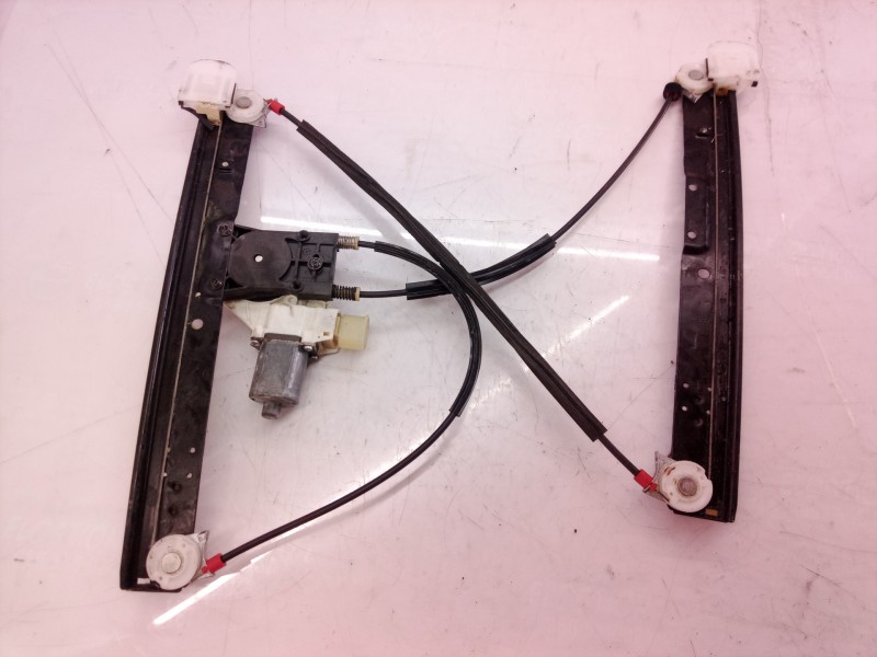 Recambio de elevalunas delantero derecho para ford mondeo ber. (ca2) referencia OEM IAM 0130822287 0130822287 6M2114A389