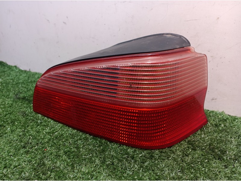 Recambio de piloto trasero derecho para peugeot 106 (s1) referencia OEM IAM   