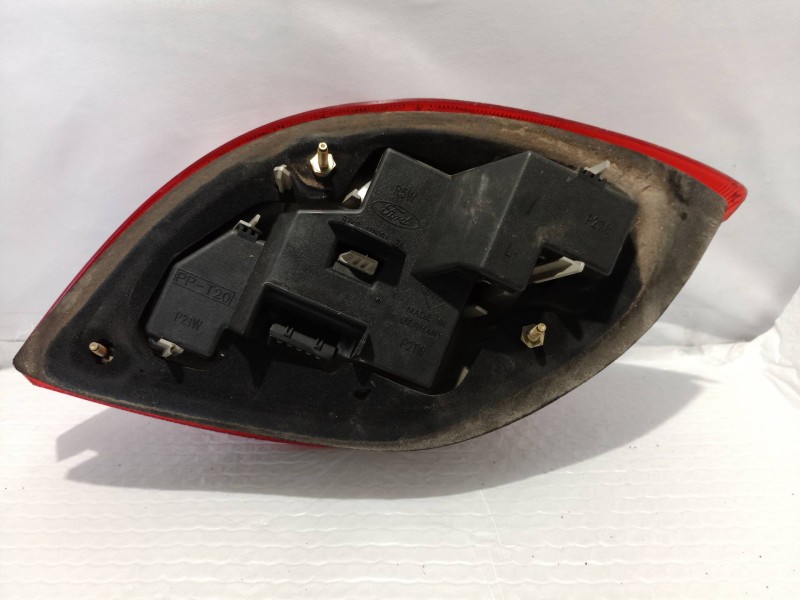 Recambio de piloto trasero izquierdo para ford ka (ccq) básico referencia OEM IAM   