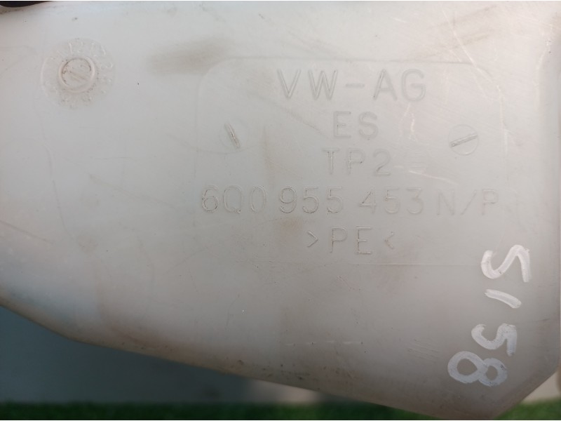 Recambio de deposito limpia para seat ibiza sc (6j1) emoción referencia OEM IAM 6Q0955453 6Q0955453 6Q0955453