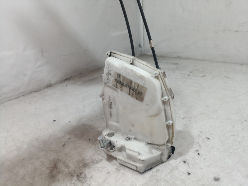 Recambio de cerradura puerta trasera izquierda para opel agila b enjoy referencia OEM IAM 8230251K20V2 8230251K20V2 8230251K20V2