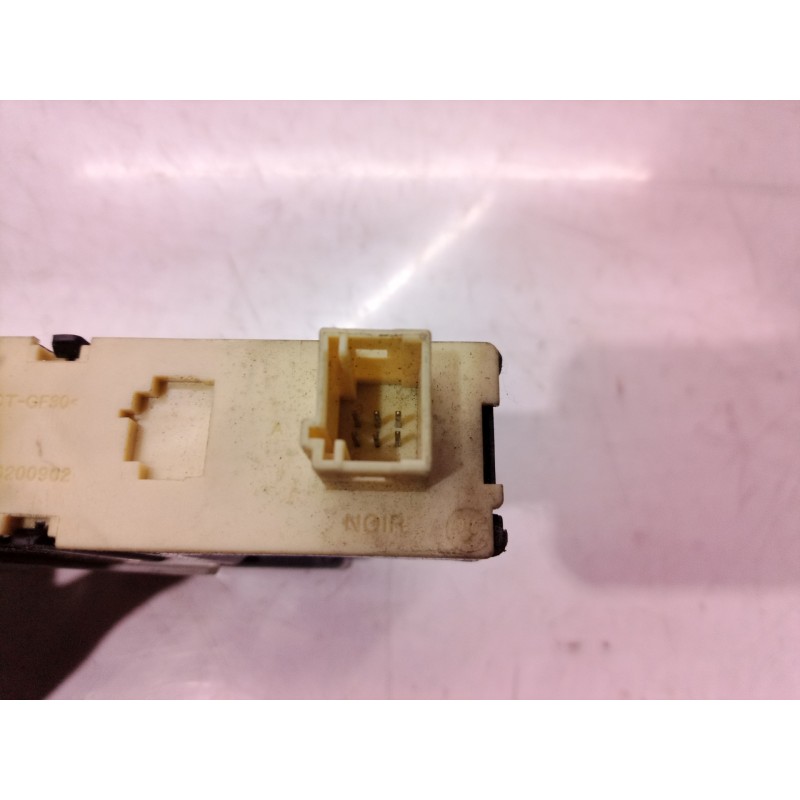 Recambio de motor elevalunas delantero derecho para peugeot 307 berlina (s2) d-sign referencia OEM IAM 9649911080 9649911080 980