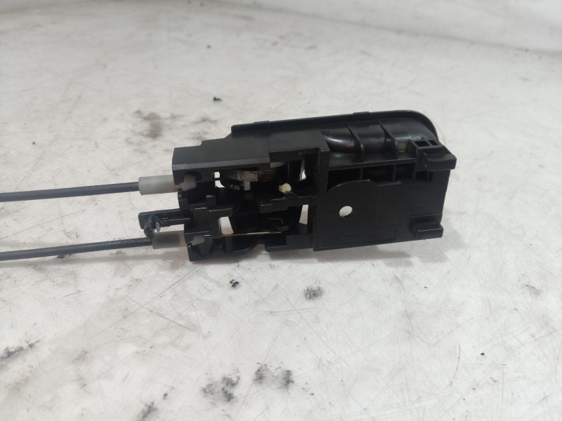 Recambio de cerradura puerta trasera izquierda para opel agila b enjoy referencia OEM IAM 8230251K20V2 8230251K20V2 8230251K20V2