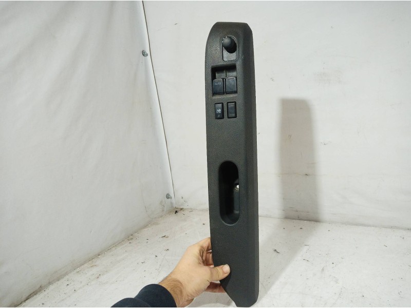 Recambio de mando elevalunas delantero izquierdo para opel agila b enjoy referencia OEM IAM 62J10 62J10 62J10