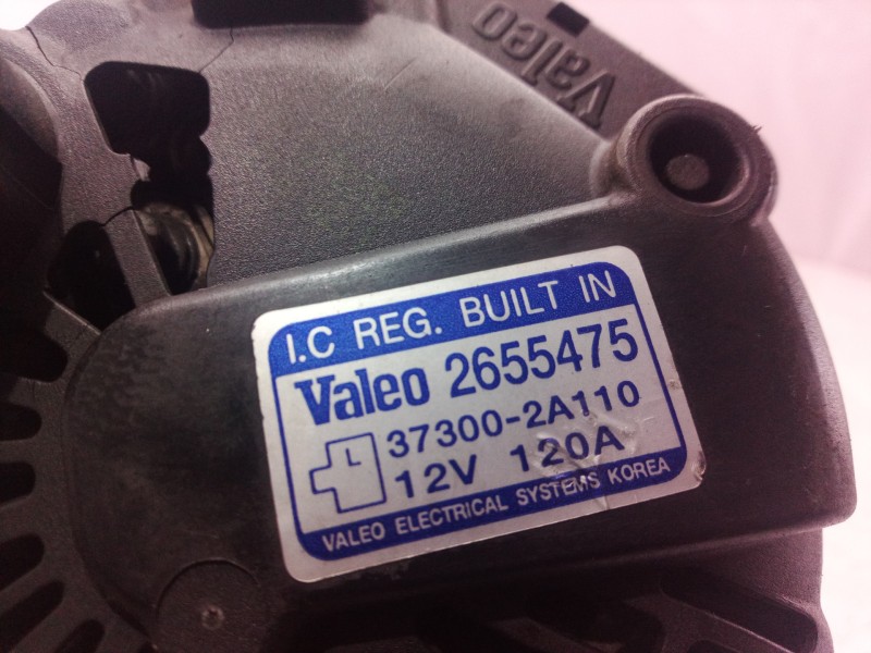 Recambio de alternador para kia rio 1.5 crdi active referencia OEM IAM 373002A110 373002A110 2655475