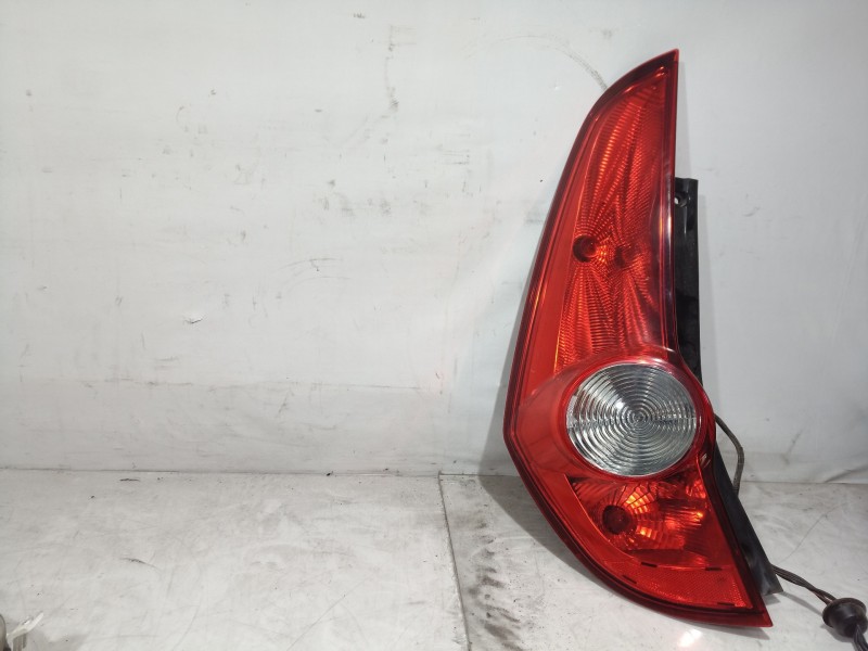 Recambio de piloto trasero izquierdo para opel agila b enjoy referencia OEM IAM 89071590 89071590 89071590