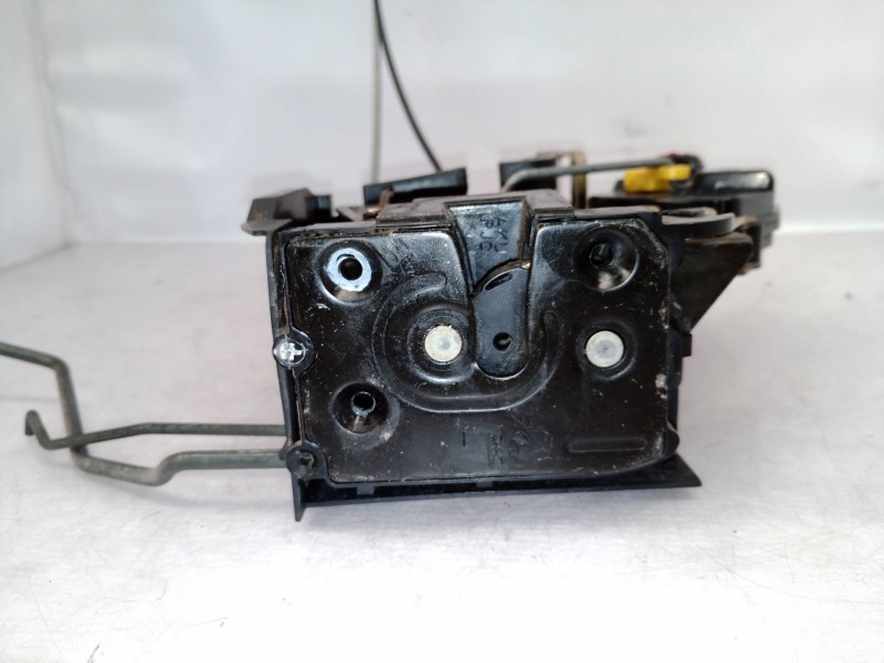 Recambio de cerradura puerta trasera izquierda para kia rio 1.5 crdi active referencia OEM IAM   