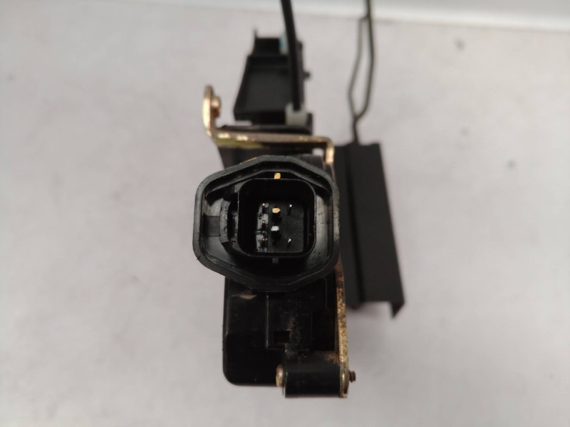 Recambio de cerradura puerta trasera izquierda para kia rio 1.5 crdi active referencia OEM IAM   