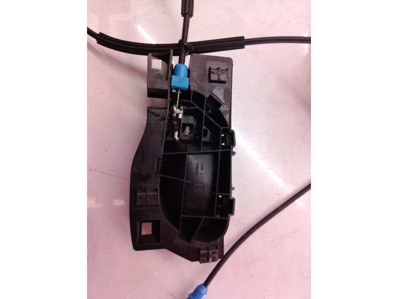 Recambio de cerradura puerta delantera derecha para citroën c4 picasso business class referencia OEM IAM 24099816 24099816 24099