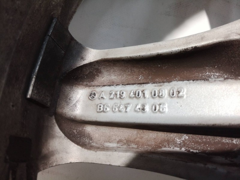 Recambio de juego llantas para mercedes-benz clase cls (w219) 500 (219.375) referencia OEM IAM A2194010802 A2194010802 B66474306