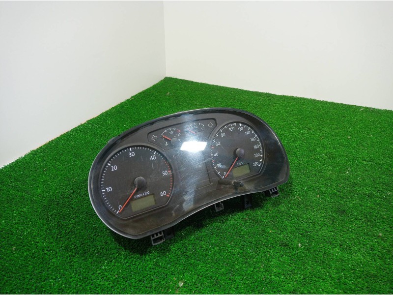 Recambio de cuadro instrumentos para volkswagen polo (9n3) 1.4 tdi referencia OEM IAM 6Q0920 6Q0920 6Q0920