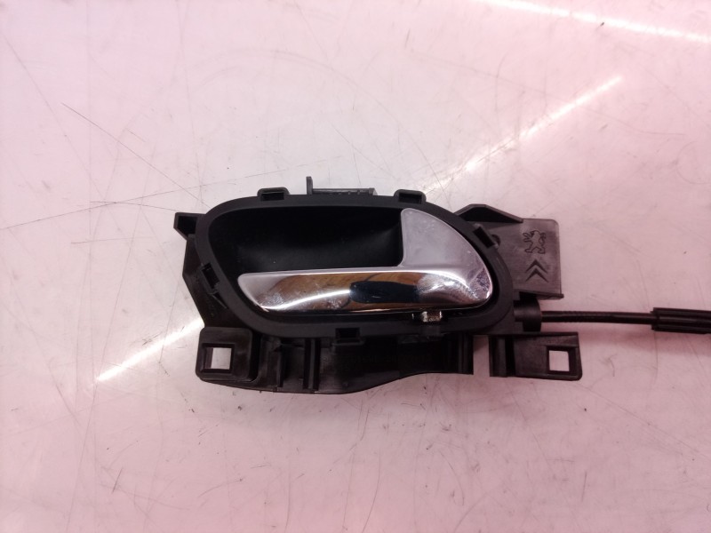 Recambio de cerradura puerta trasera derecha para citroën c4 picasso business class referencia OEM IAM 24099816 24099816 2409981