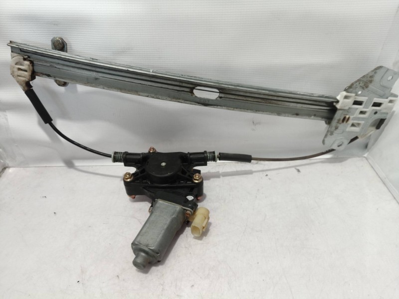 Recambio de elevalunas delantero derecho para kia rio 1.5 crdi active referencia OEM IAM 824041G010 824041G010 824041G010