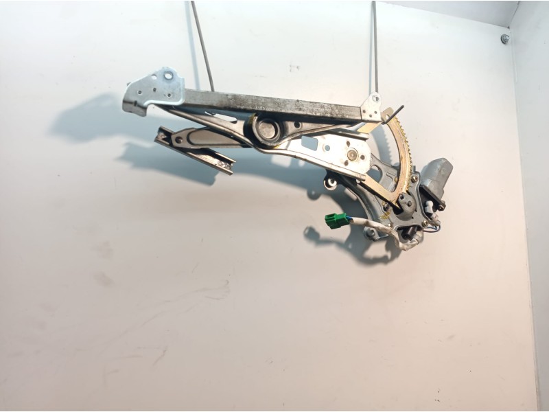 Recambio de elevalunas trasero derecho para subaru legacy familiar/outback b13 (bp) 3.0 r outback referencia OEM IAM   