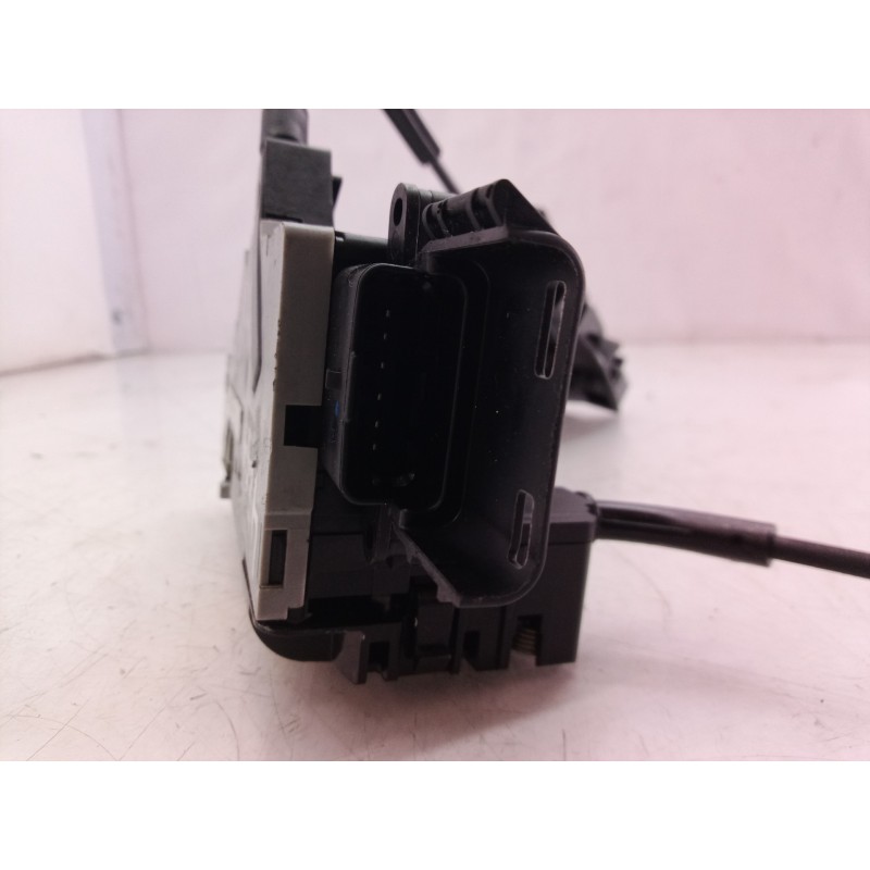 Recambio de cerradura puerta trasera izquierda para citroën c4 picasso business class referencia OEM IAM 24090816 24090816 24090