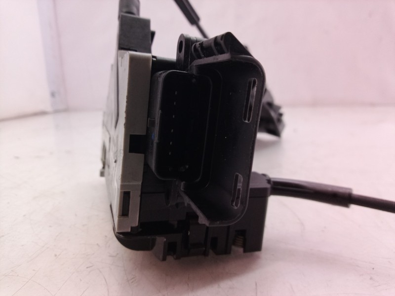 Recambio de cerradura puerta trasera izquierda para citroën c4 picasso business class referencia OEM IAM 24090816 24090816 24090