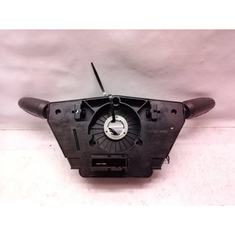 Recambio de mando multifuncion para opel corsa d catch me referencia OEM IAM 13142283 13142283 12274700