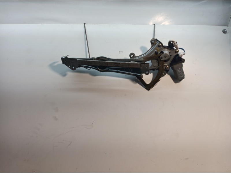 Recambio de elevalunas trasero izquierdo para subaru legacy familiar/outback b13 (bp) 3.0 r outback referencia OEM IAM   