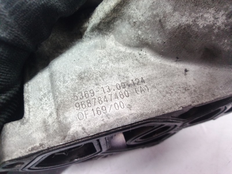 Recambio de enfriador aceite motor para citroën c4 picasso business class referencia OEM IAM 9687847480 9687847480 9687847480