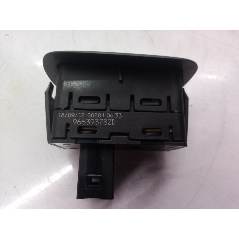 Recambio de mando elevalunas trasero derecho para citroën c4 picasso business class referencia OEM IAM 96639378ZD 96639378 96639