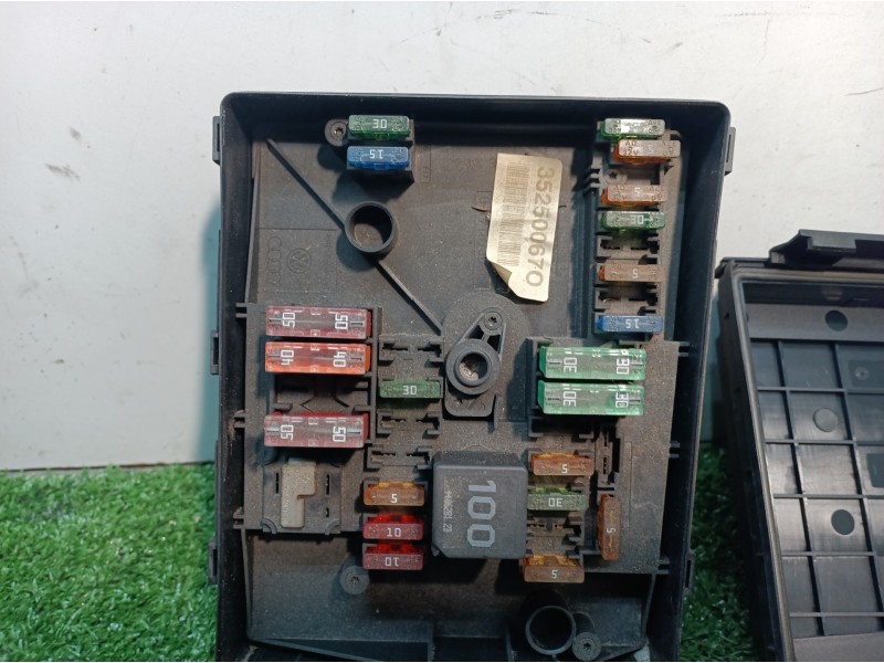 Recambio de caja reles / fusibles para volkswagen golf plus (5m1) bluemotion edition referencia OEM IAM 1K0937132F 1K0937132F 1K