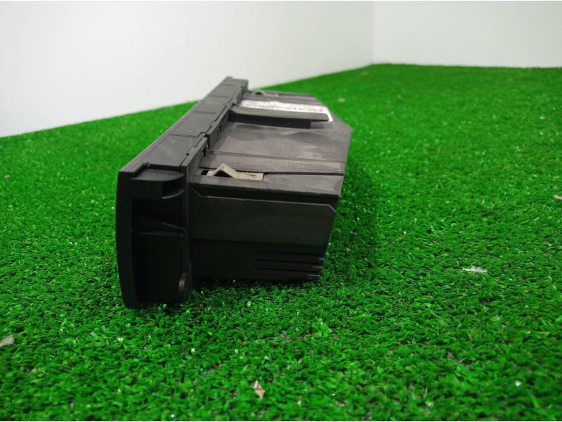 Recambio de mando climatizador para bmw serie 3 coupe (e46) 2.0 16v cat referencia OEM IAM 64116902440 64116902440 64116902440