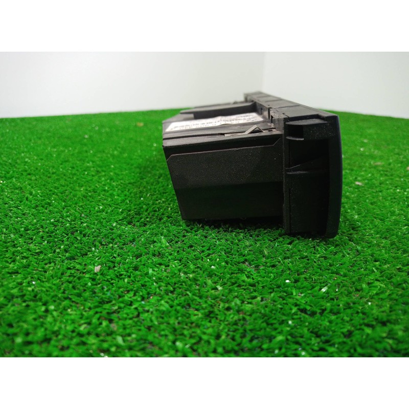 Recambio de mando climatizador para bmw serie 3 coupe (e46) 2.0 16v cat referencia OEM IAM 64116902440 64116902440 64116902440