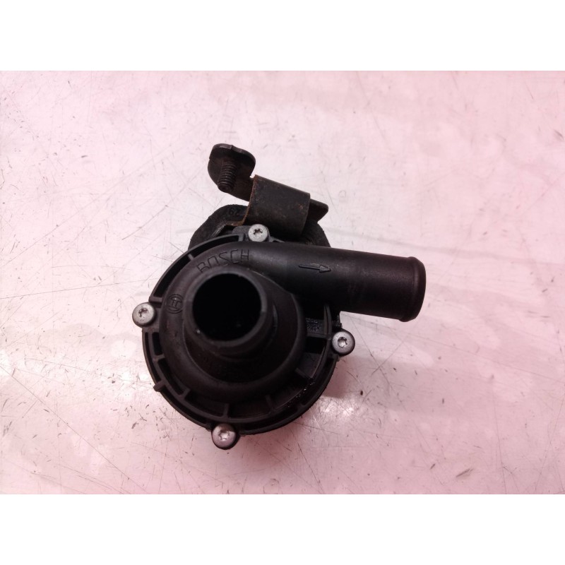 Recambio de bomba agua para mercedes-benz clase cls (w219) 500 (219.375) referencia OEM IAM A2118350028 A2118350028 A2118350014