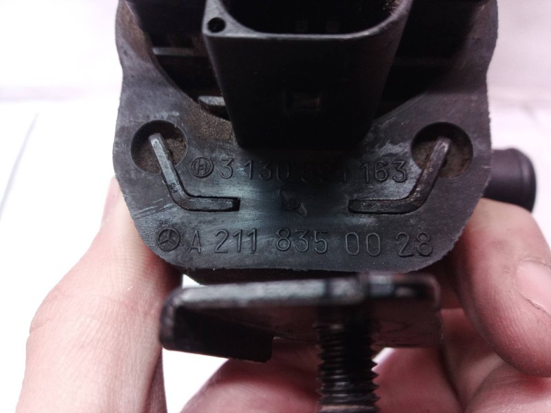 Recambio de bomba agua para mercedes-benz clase cls (w219) 500 (219.375) referencia OEM IAM A2118350028 A2118350028 A2118350014