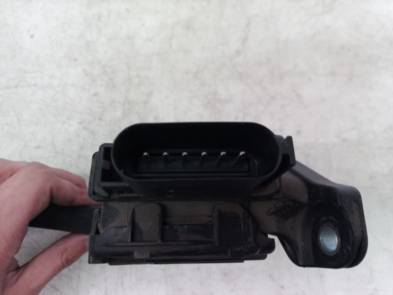 Recambio de potenciometro pedal para ford mondeo ber. (ca2) limited edition referencia OEM IAM 6G929F836RC 6G929F836RC 6G929F836