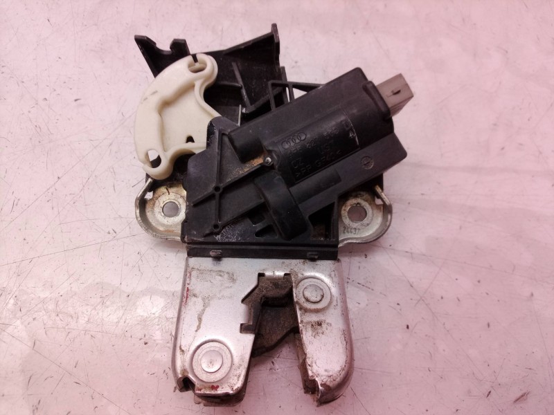 Recambio de cerradura maletero / porton para audi a8 (4e2) referencia OEM IAM 4F5827505 4F5827505 4F5827505